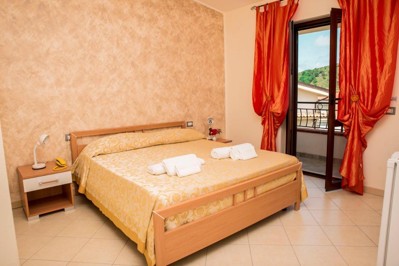 Hotel Cilentiamoci Palinuro Zewnętrze zdjęcie